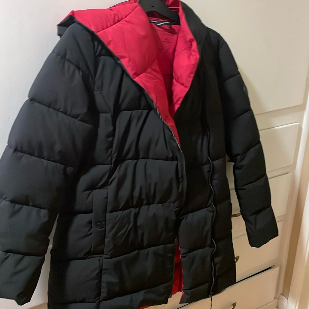 Black long puffer jacket
